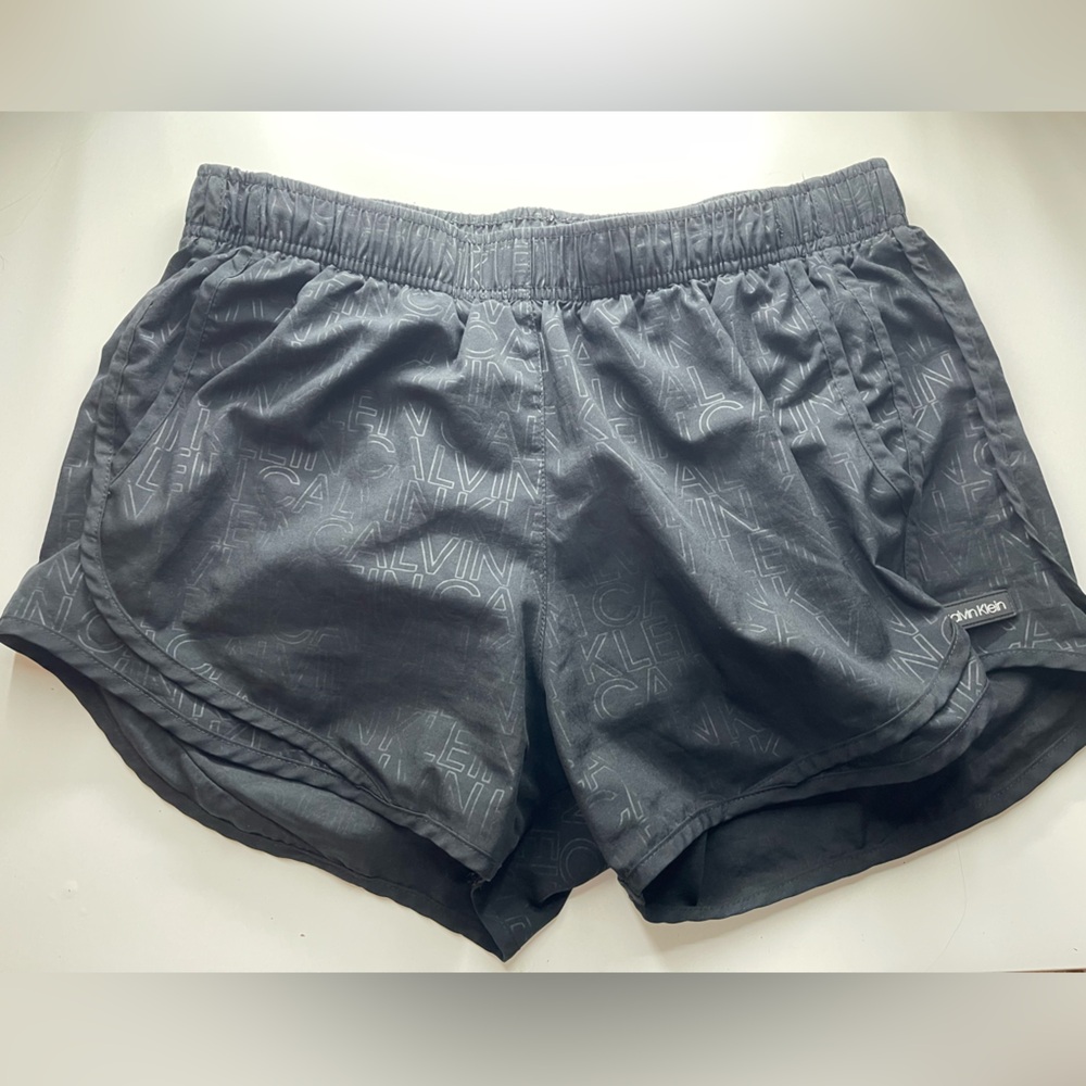 Cute stretchy Calvin Klein shorts